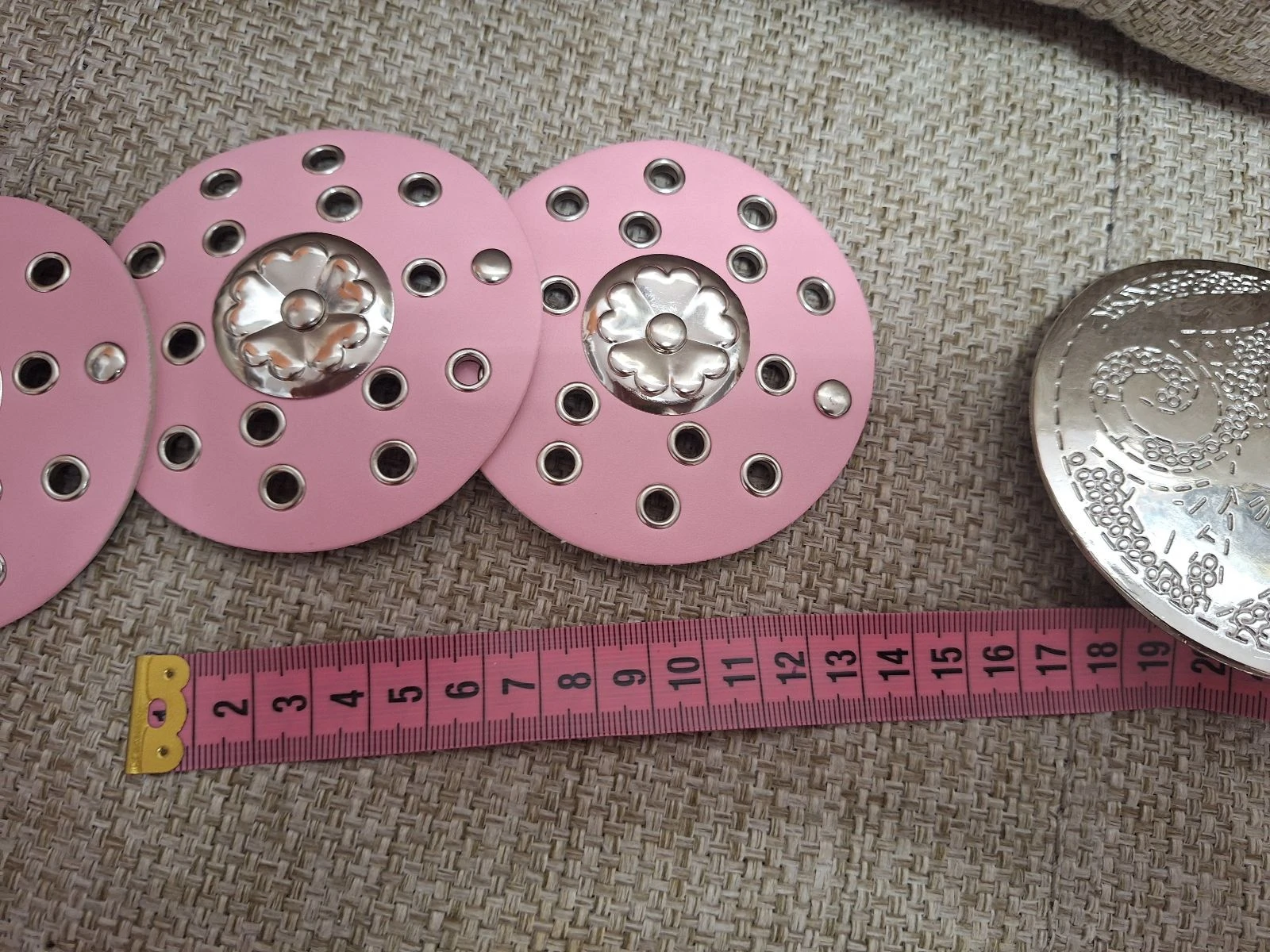 Y2K Pink Boho Belt with Silver Medallions | New – photo 4